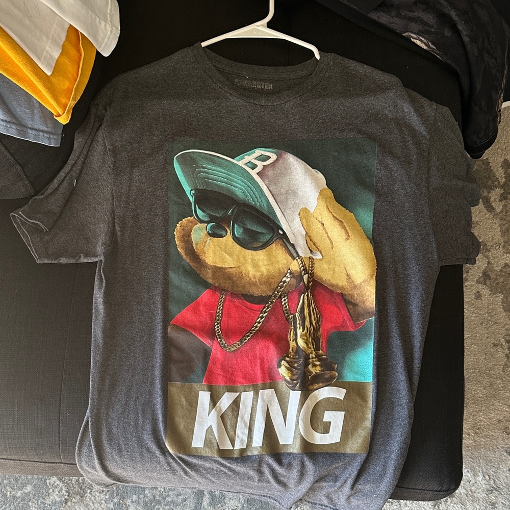 Graphic T-Shirt with Bear Design